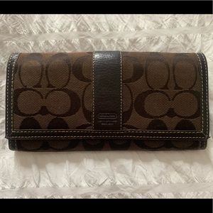 Coach Wallet Brown